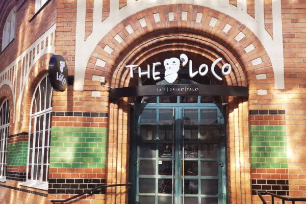 The Loco Restaurant Uppsala - Fasadskyltar